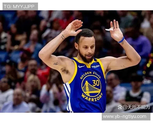 库里半场表现亮眼砍下15分5板4助助力球队取得领先